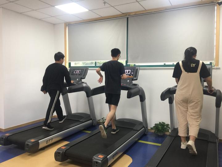 杭州东新园社区百姓健身房_杭州跑步机什么牌子售后好的_浙江百姓健身房建设