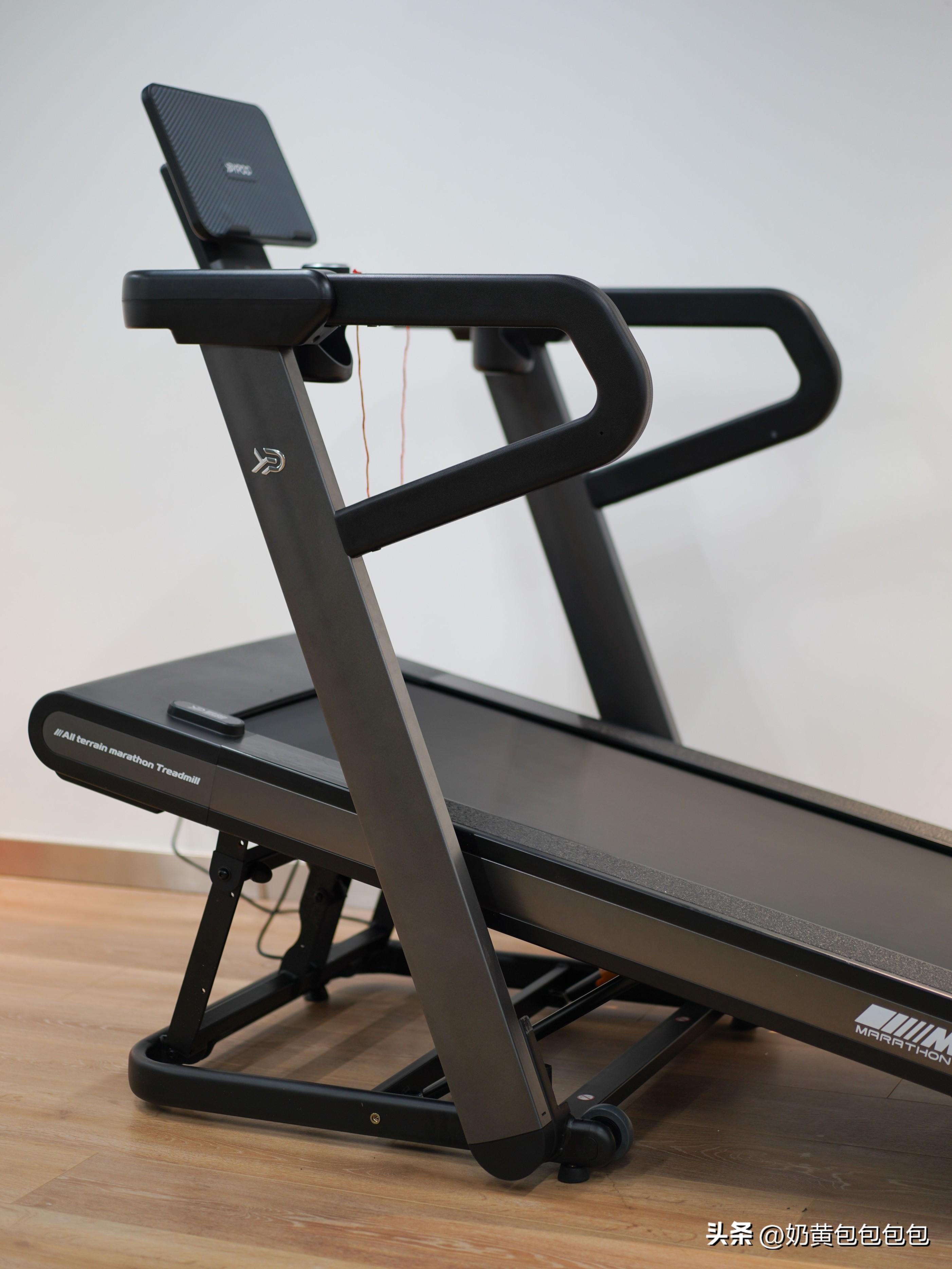 家用跑步机什么牌子的好_跑步机坡度调节_易跑M5Ultra测评