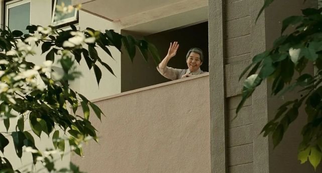 大众健身广场舞蹦迪摇_大众广场舞不是闹着玩_大众化的广场舞