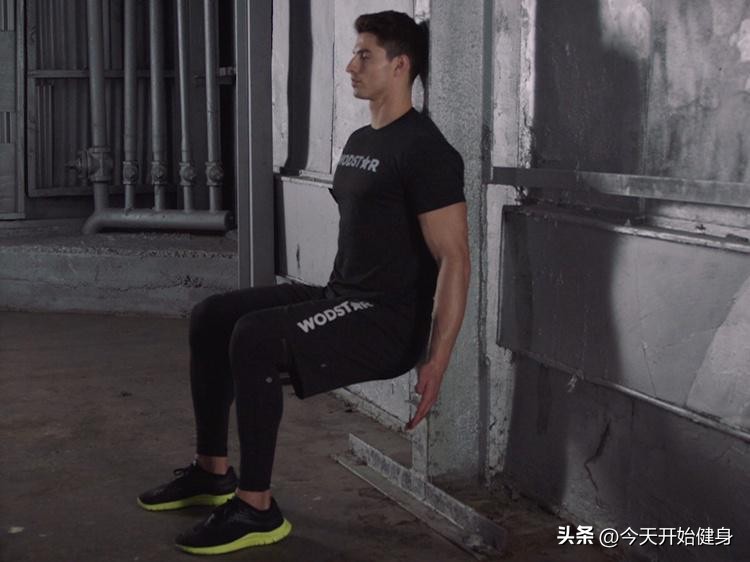 靠墙蹲_恶魔之椅燃脂塑形_感统训练单腿椅