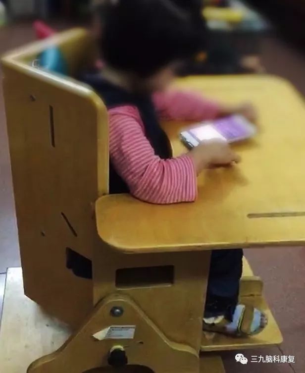 髋关节训练椅_髋关节训练器_髋关节坐姿