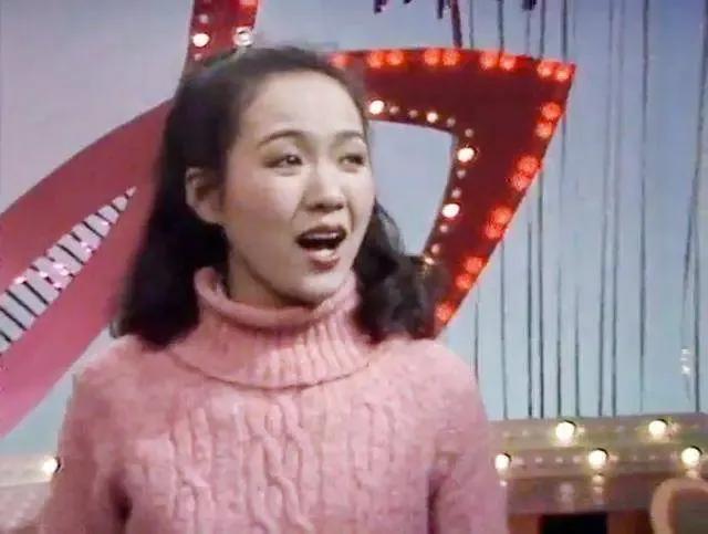 永远的紫金花歌曲_金花歌曲年龄_五朵五朵金花歌曲