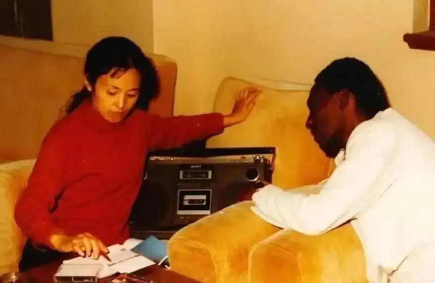 金花歌曲年龄_五朵五朵金花歌曲_永远的紫金花歌曲