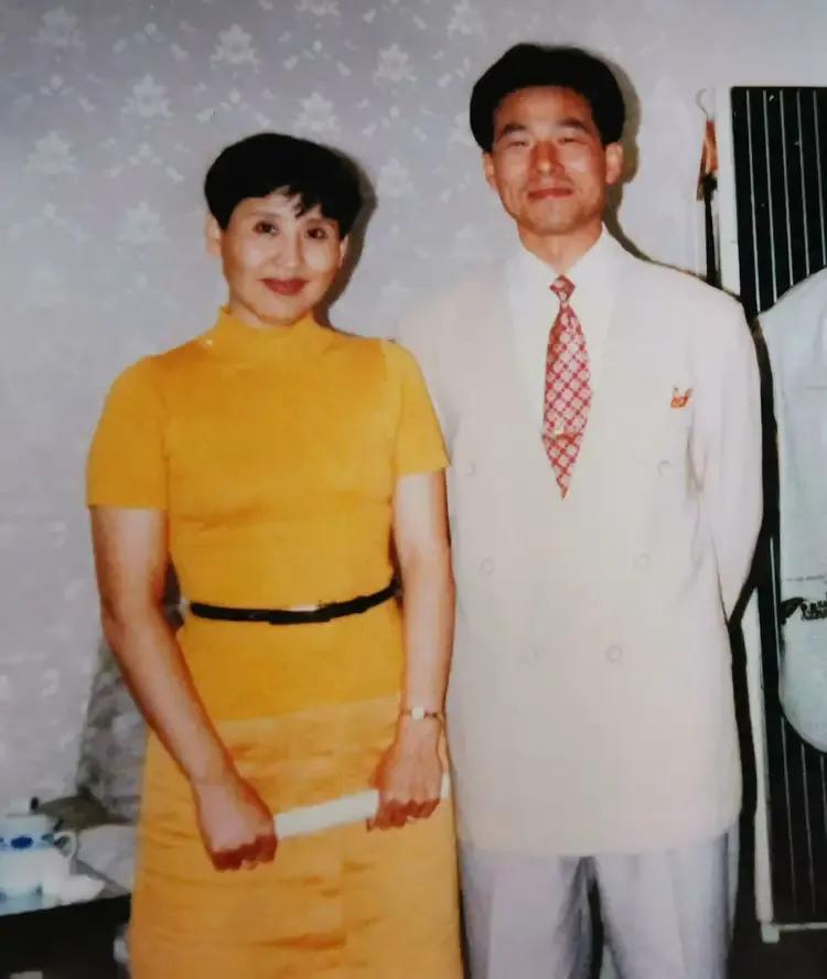 永远的紫金花歌曲_金花歌曲年龄_五朵五朵金花歌曲