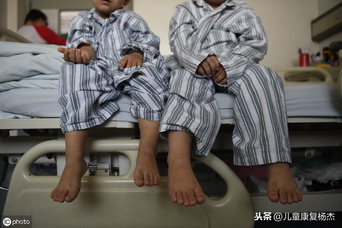 开yun体育app官方下载入口 治疗是基础，训练是关键！这3类小儿脑瘫康复训练方法可以这样做