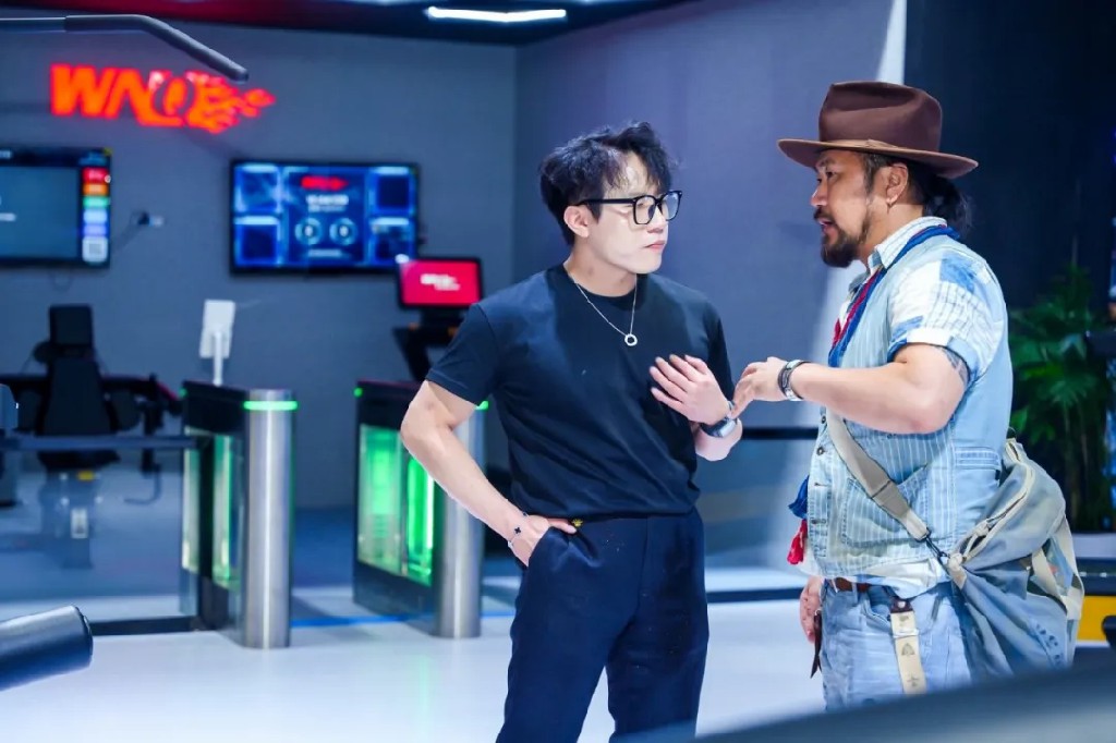 wnq跑步机5000m_2025中国国际体育用品博览会 WNQ万年青 E6椭圆机