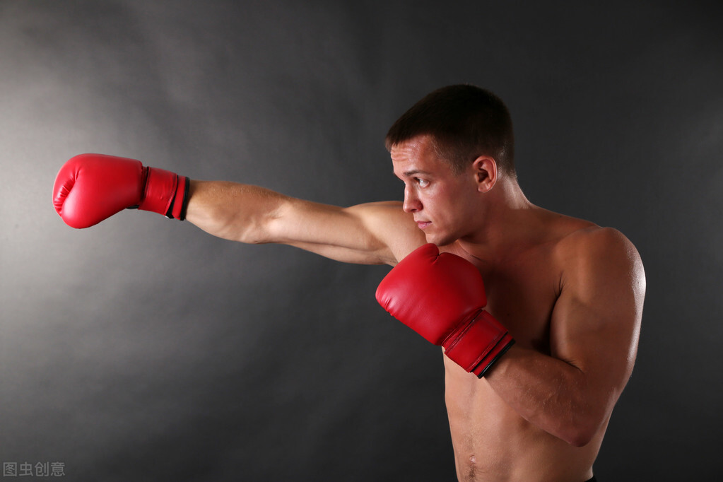 开yun体育app入口登录 如何锻造重炮手的出拳力量？专项训练全面提升速度耐力和力量