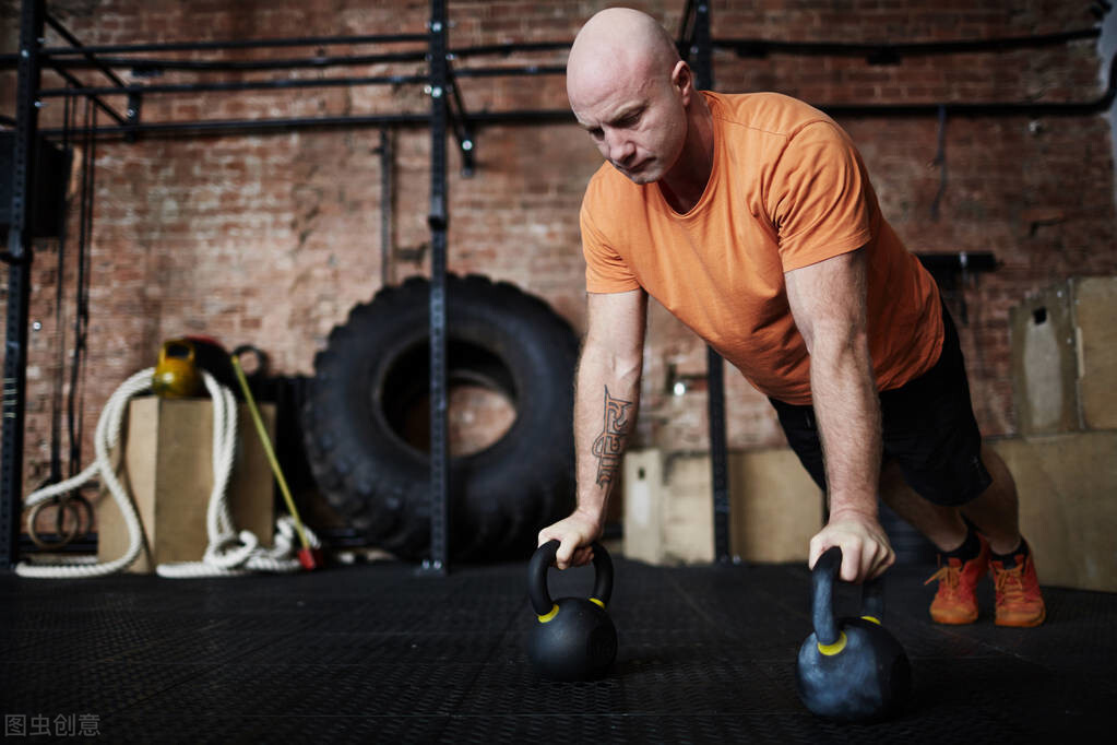综合力量训练器安装_力量综合训练器_力量训练器具