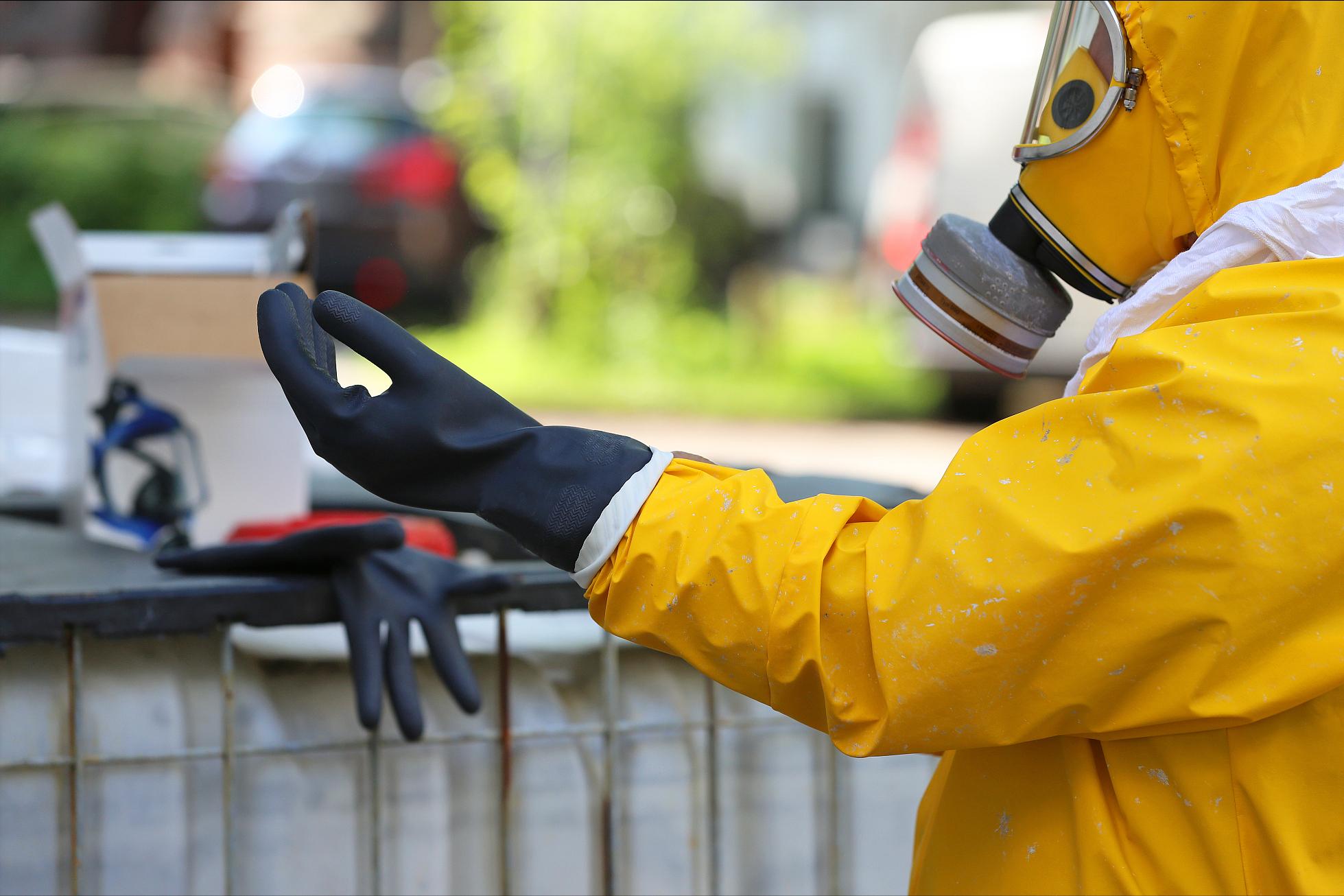 健身手套耐磨 知乎_手部防护手套分类用途尺寸_特殊功能手套应用领域