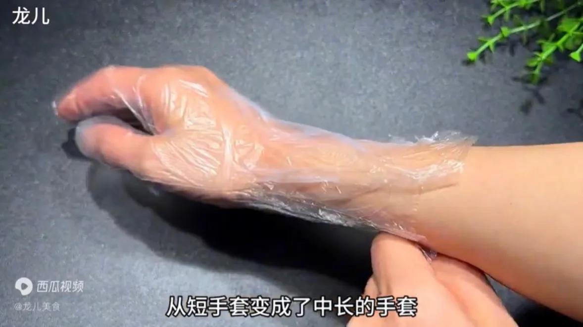 如何让一次性手套更服帖_健身手套紧的好处_一次性手套正确戴法