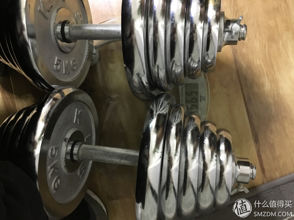 健身手套臭了_手套味大有毒吗_健身手套有味道