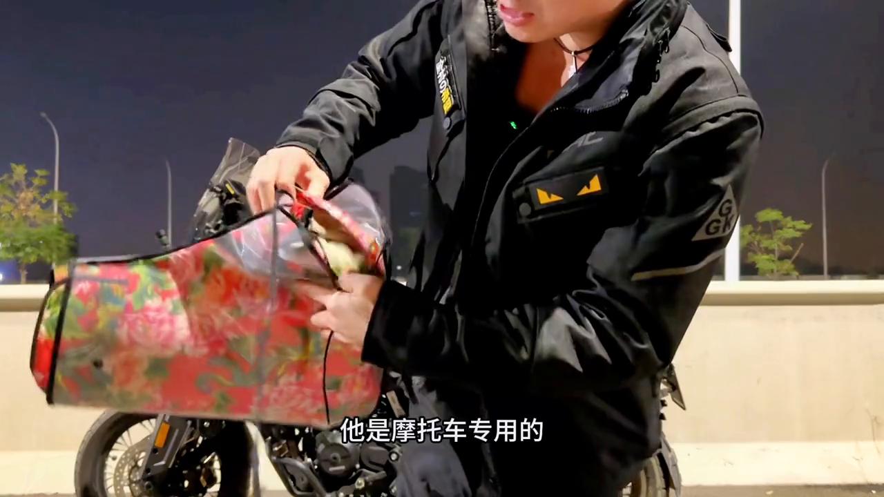 摩托车专用除手汗手套_安全性测试_健身手套紧的好处