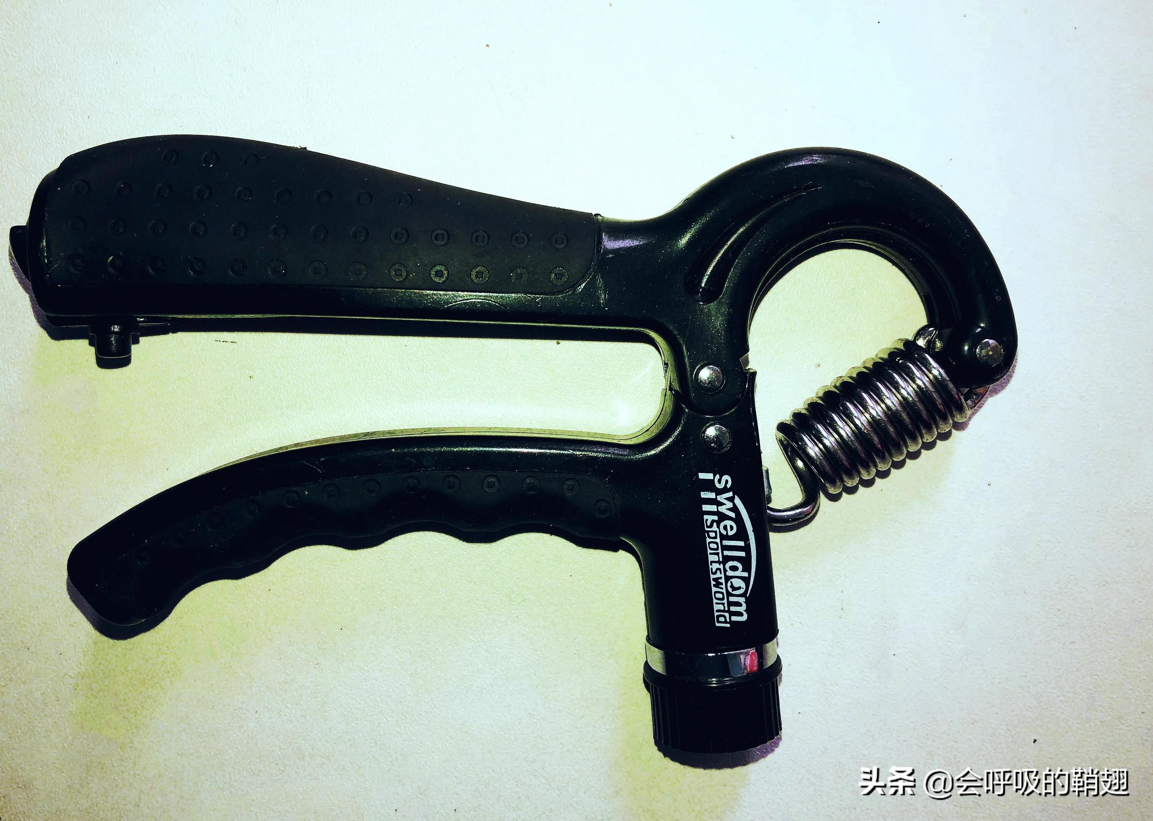 家庭运动产品分享_网上买跑步机什么牌子好_运动产品使用心得