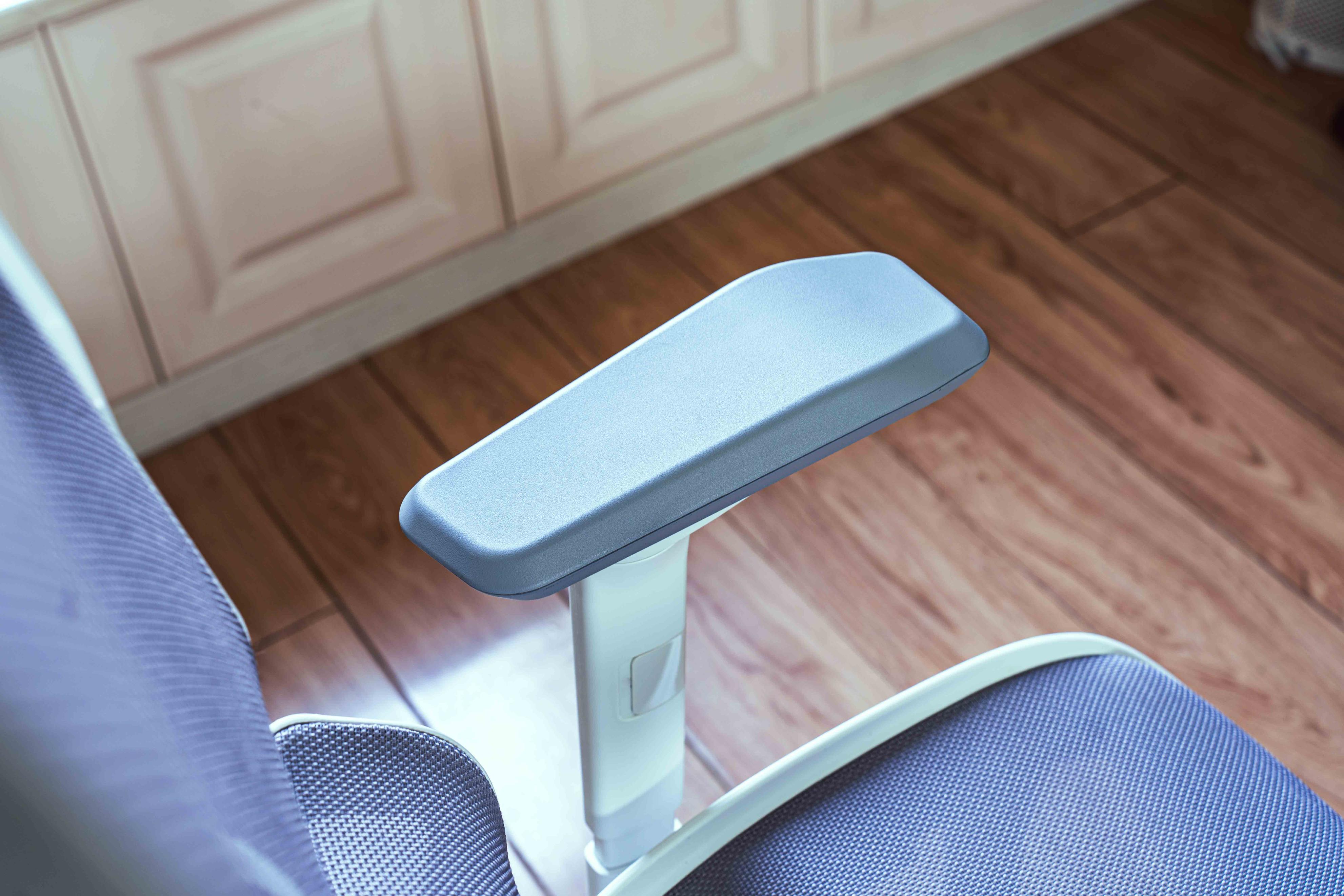 人体工学升降桌 工学椅 电脑桌_髋关节训练椅