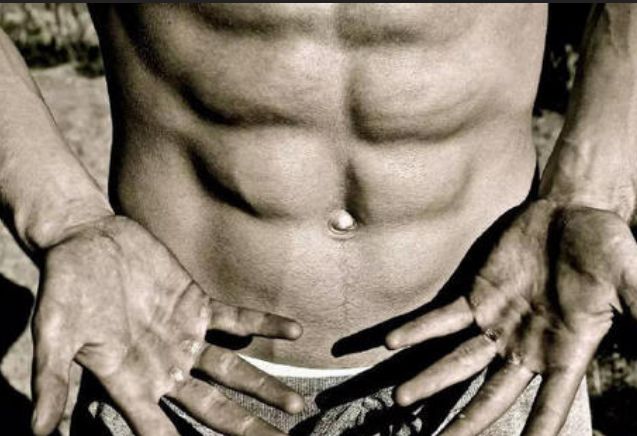 开yunapp体育官网入口下载手机版 健身训练从来不戴手套的那些人，后来都怎么样了？