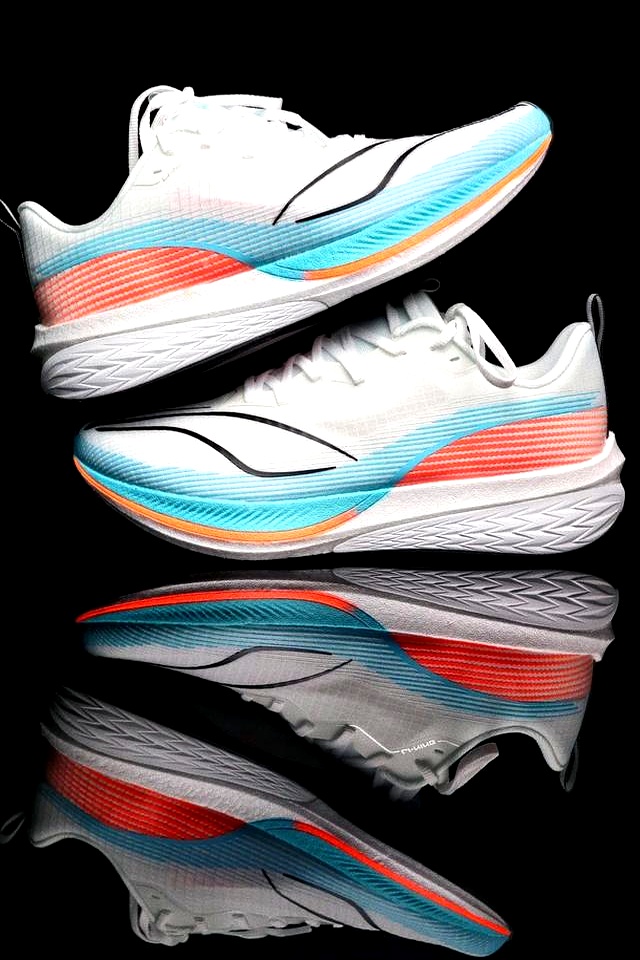 买什么牌子跑步机好_跑鞋科技升级_长距离跑鞋耐磨性