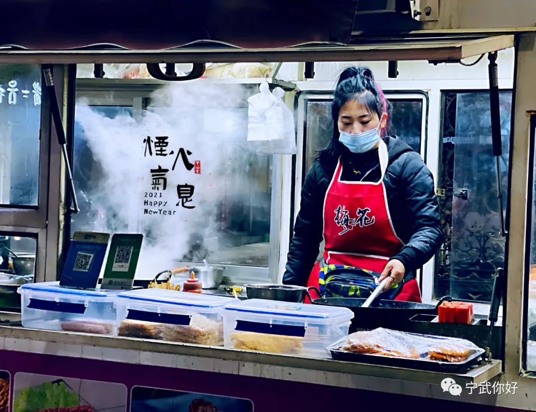 广场舞凤凰飞舞_广场舞凤凰飞教学_广场舞凤凰飞分解动作