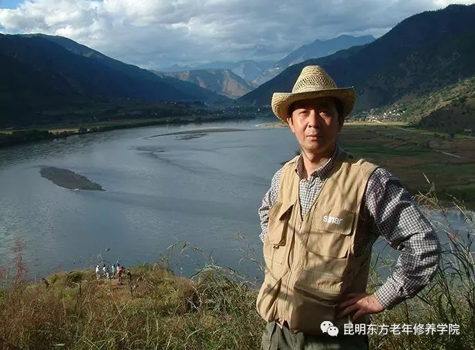 二十四节中老年健身体操_体操健身老年节中班教案_中老年建身体操