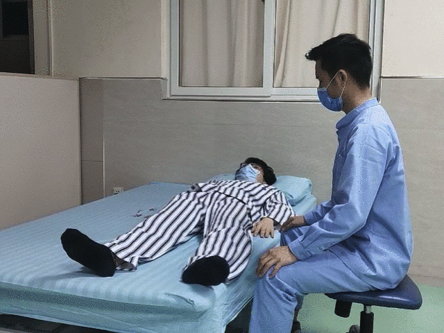 髋关节训练椅的用途_髋关节训练椅_髋关节训练器使用说明