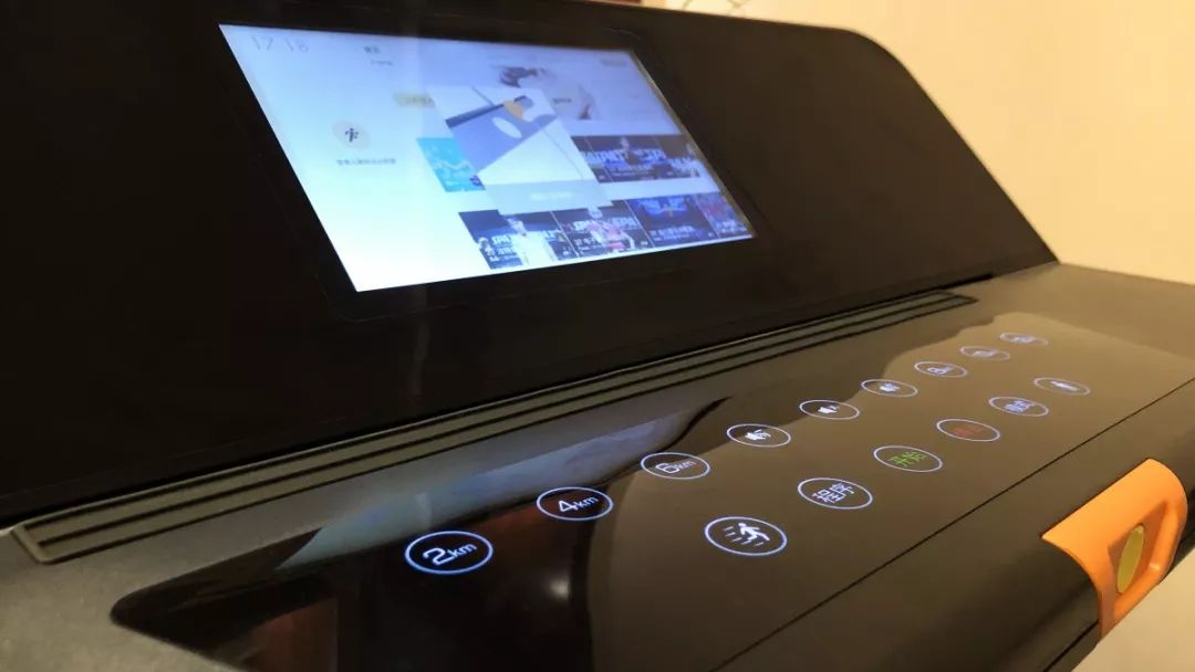 跑步机什么牌子静音减震效果好_易跑MINI-PRO跑步机评测_家用跑步机减震效果