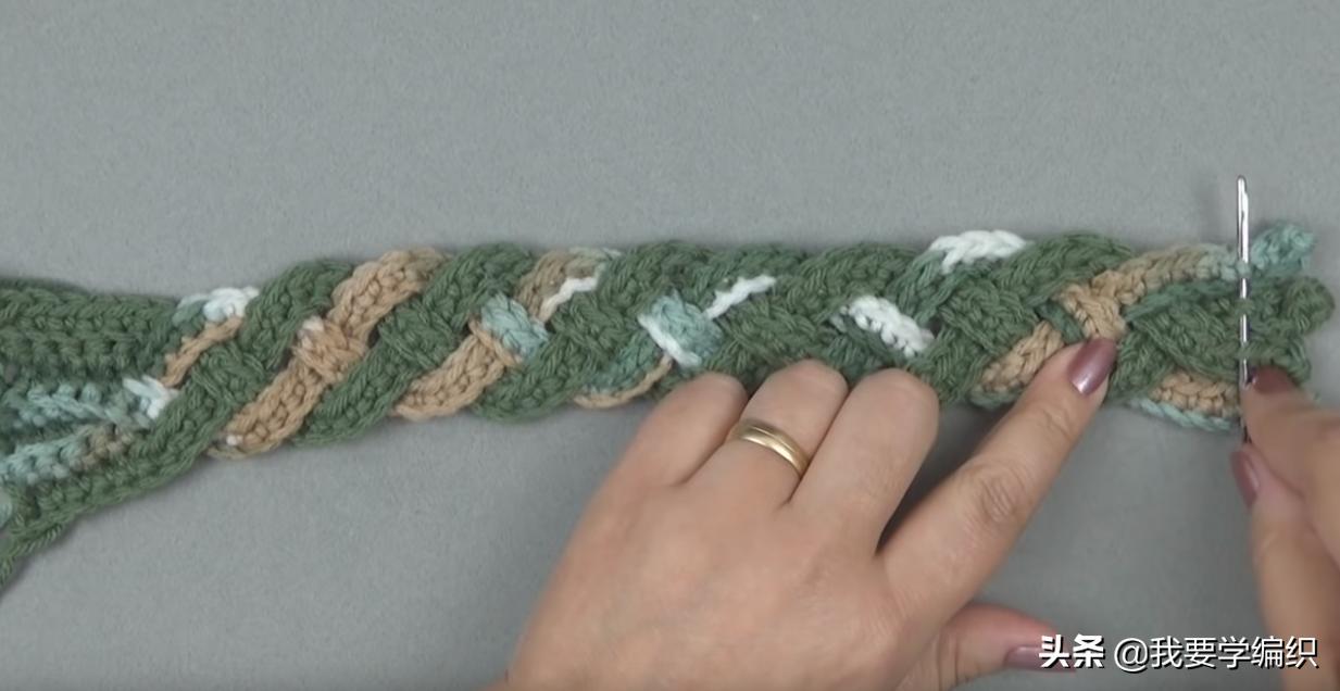 护腕绞花无指手套钩法_中粗羊毛线钩针教程_健身护腕手套