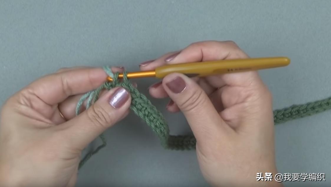 健身护腕手套_中粗羊毛线钩针教程_护腕绞花无指手套钩法