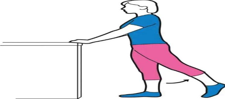 髋关节置换术后锻炼方法_髋关节训练椅_髋关节置换术后家庭康复训练