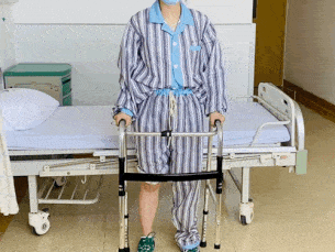 髋关节训练椅_髋关节置换术康复计划_髋关节置换术后康复训练