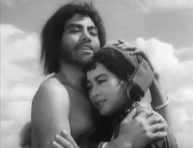 开yunapp体育官网入口下载手机版 阿哥阿妹情意长——16岁的拉祜姑娘唱了这首歌