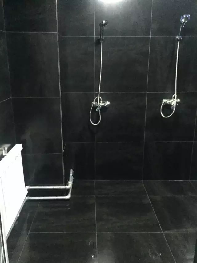 手套健身护腕图片_带护腕的健身手套_健身手套+护腕