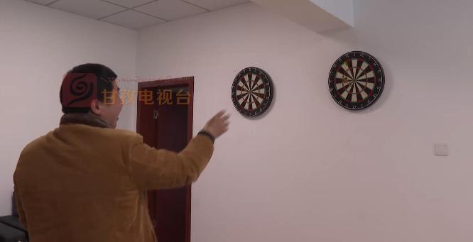 股四头肌训练椅子_股四头肌训练椅_股四头肌训练椅安装视频