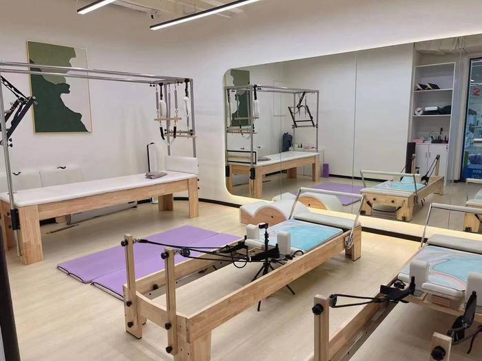 全女健身房个性化服务_综合力量训练器_女性健身器械定制