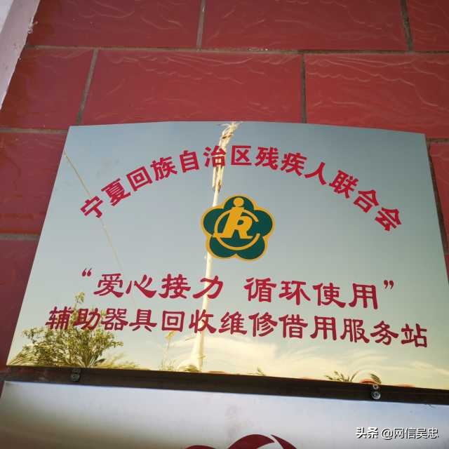 股四头肌训练椅使用方法_股四头肌训练椅安装步骤_股四头肌训练椅