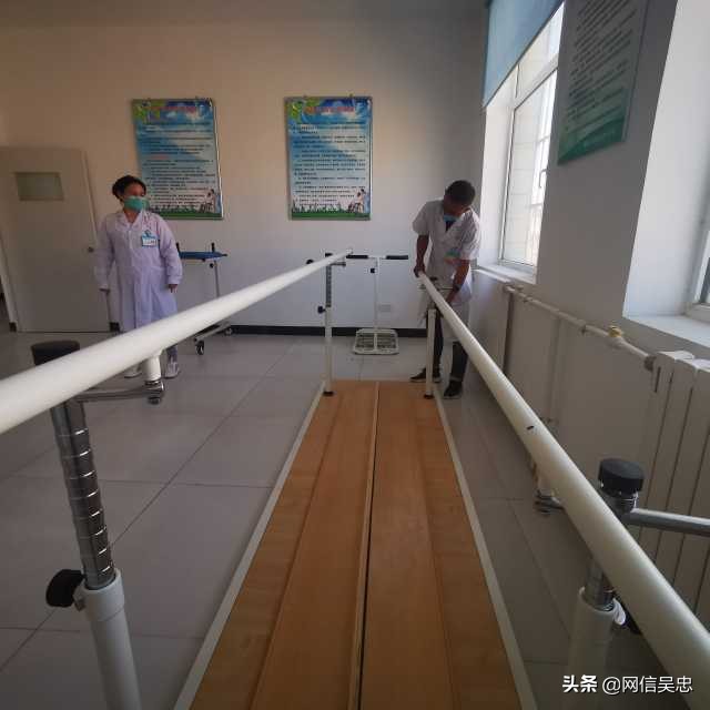 股四头肌训练椅使用方法_股四头肌训练椅安装步骤_股四头肌训练椅