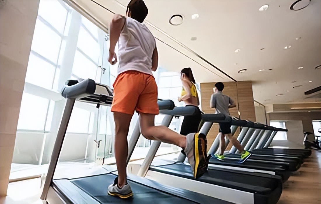 进口跑步机什么牌子好_家用跑步机选购技巧_跑步机价格区间