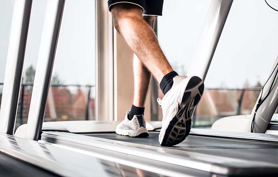 家用跑步机选购技巧_跑步机价格区间_进口跑步机什么牌子好