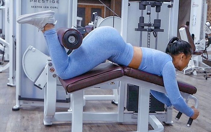 健身房器械种类_综合训练器 胸肌_有氧训练器械介绍