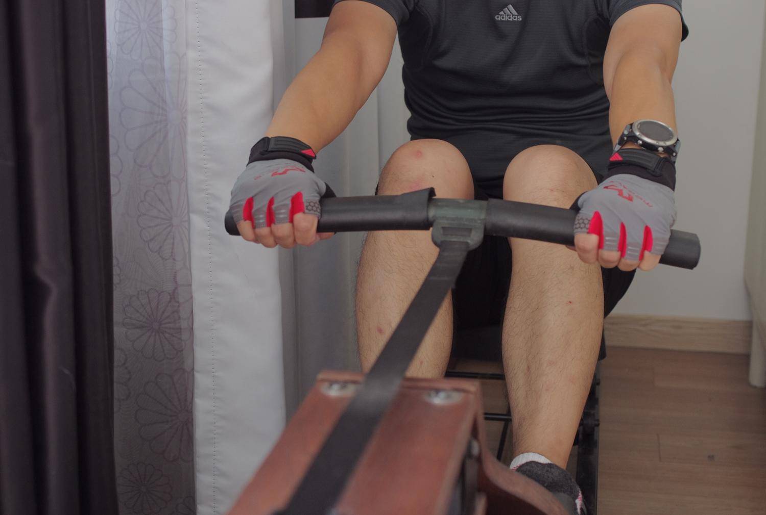 什么牌子的健身手套好_迈克达威手套_减脂计划