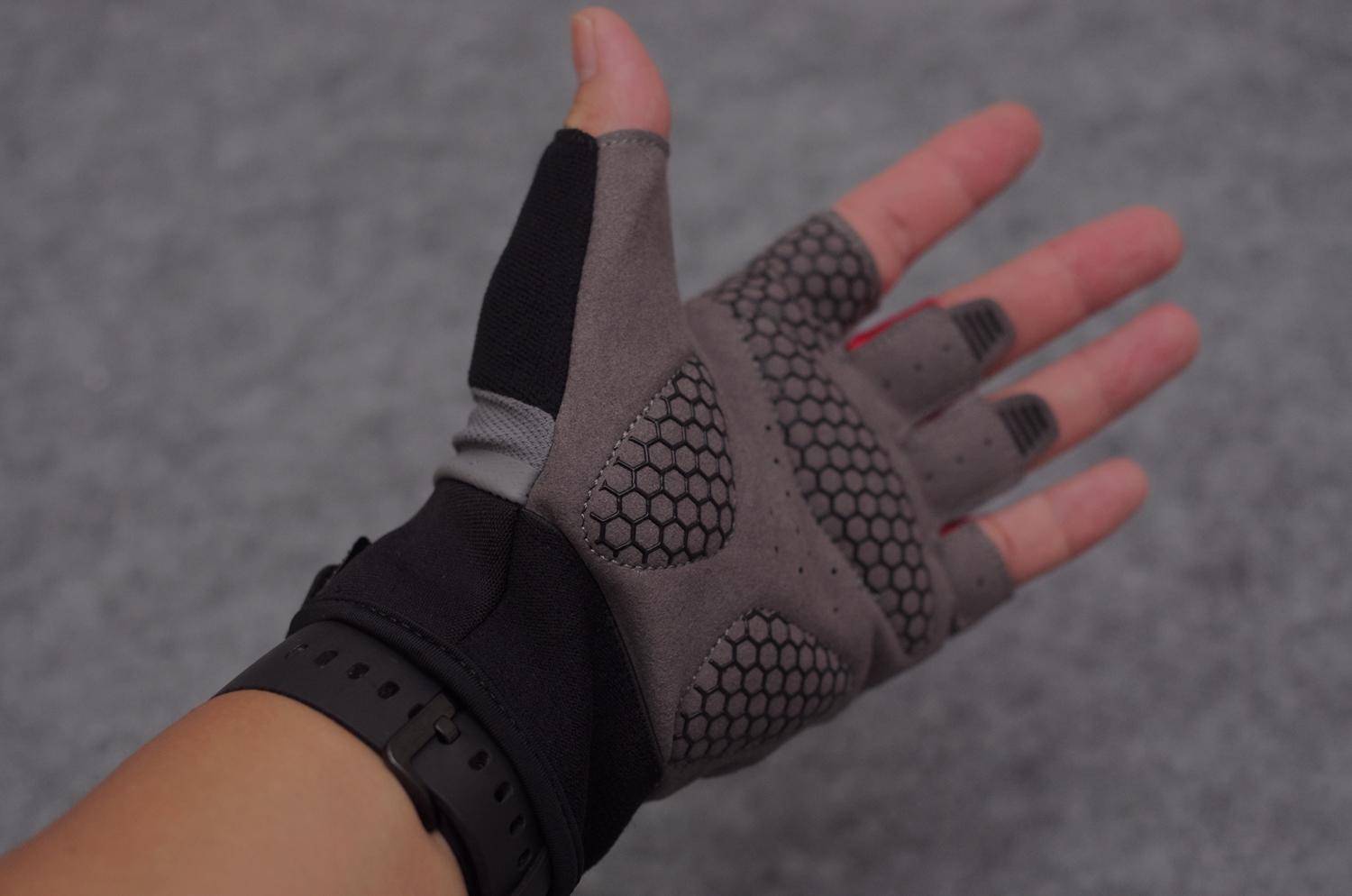 什么牌子的健身手套好_迈克达威手套_减脂计划