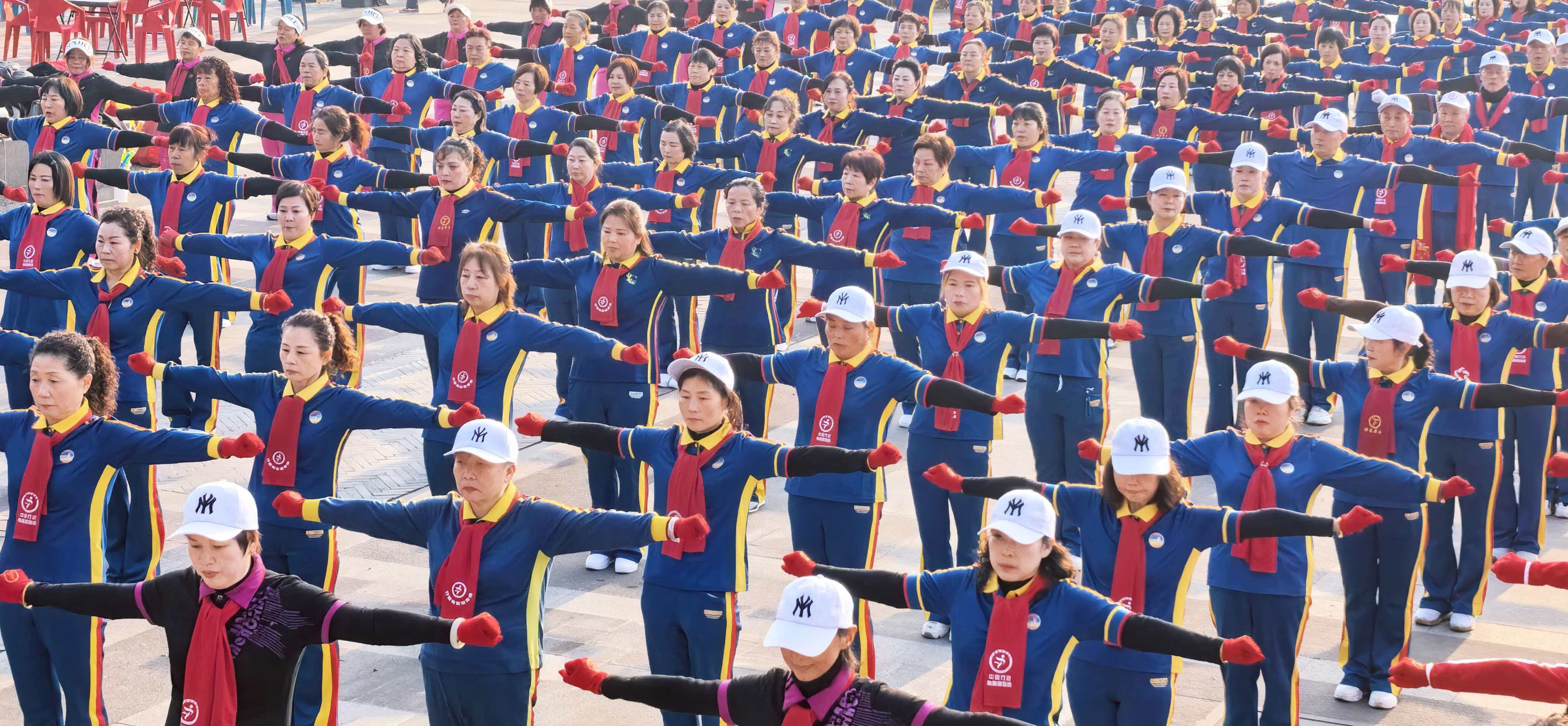 佳木斯健身操_佳木斯健身操展演活动_川东北健身操爱好者交流大会