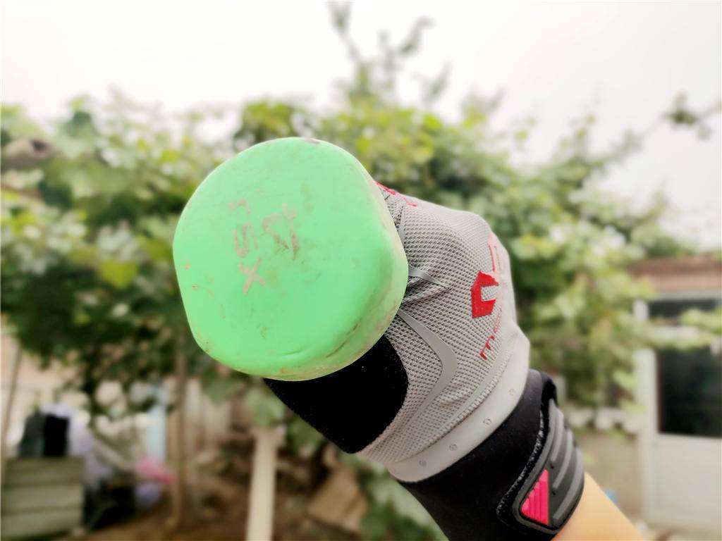 迈克达威半指手套_什么牌子的健身手套好_骑行运动手套